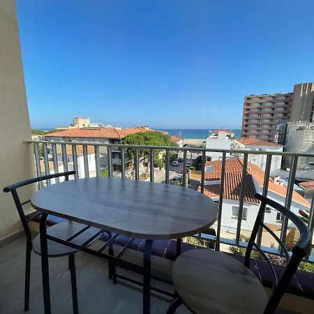 Acogedor estudio en la playa, con vistas al mar, y piscina comunitaria Sant Salvador Exterior foto