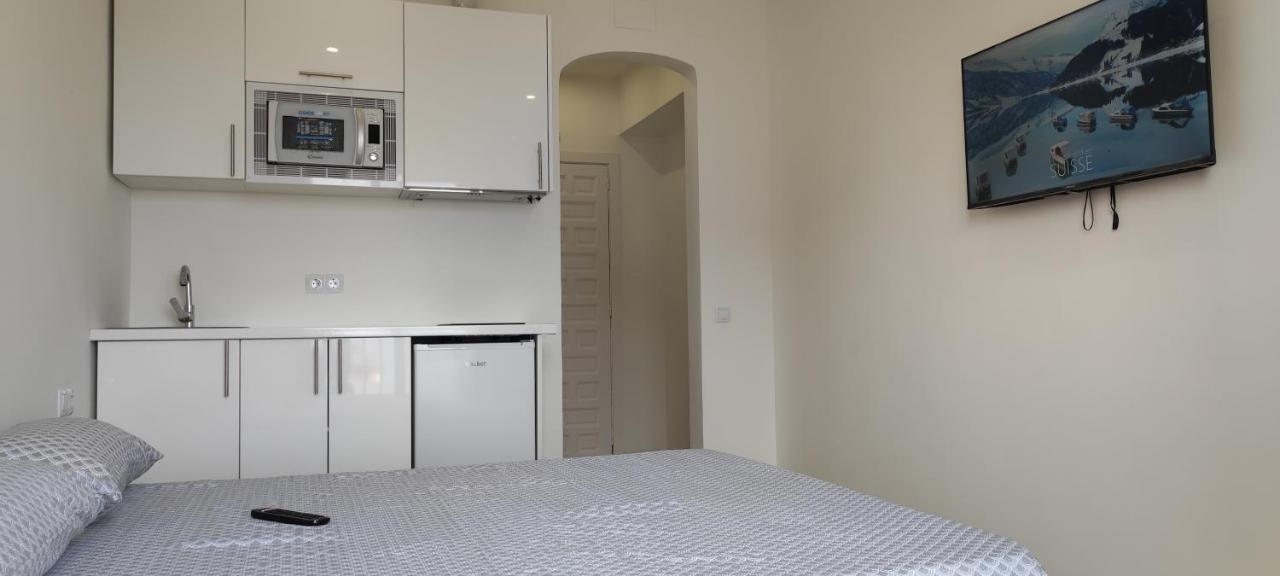 Acogedor Estudio En La Playa, Con Vistas Al Mar, Y Piscina Comunitaria *